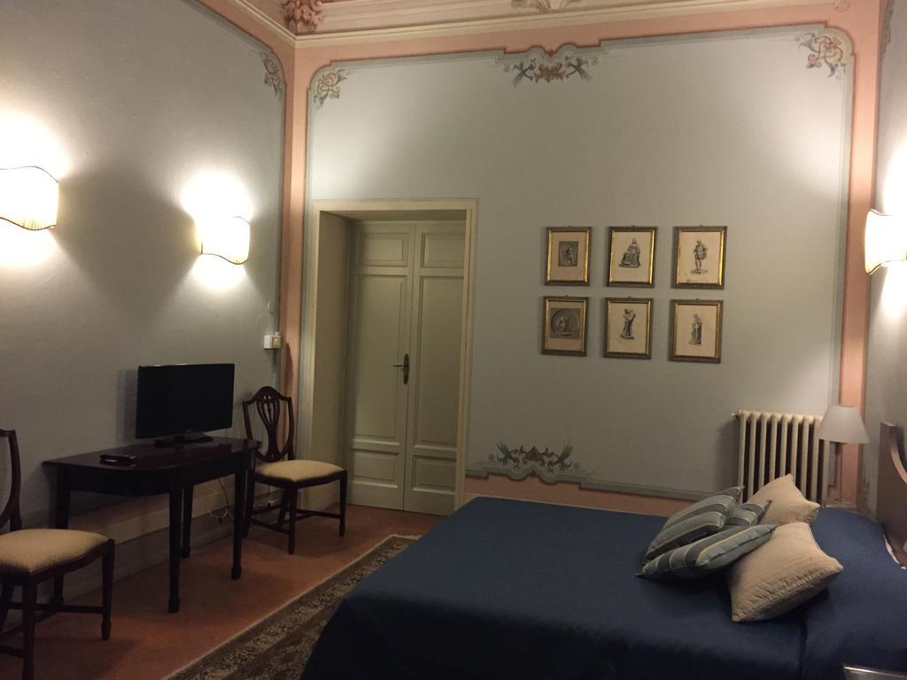Villa Alta - Residenza D'Epoca Con Piscina Сан Джулиано Терме Екстериор снимка