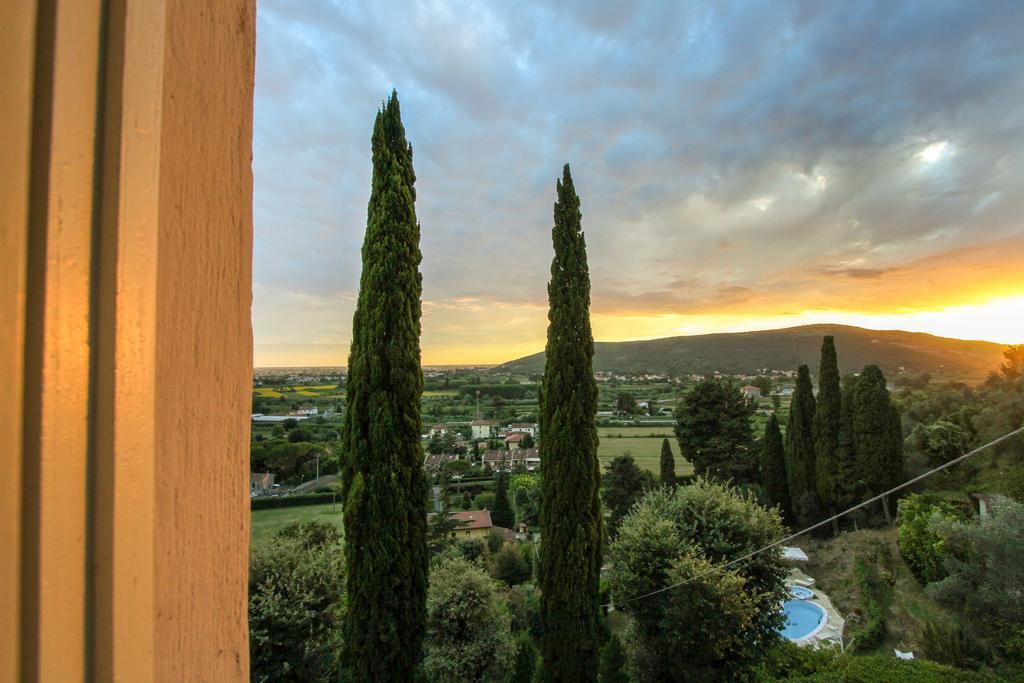 Villa Alta - Residenza D'Epoca Con Piscina Сан Джулиано Терме Екстериор снимка